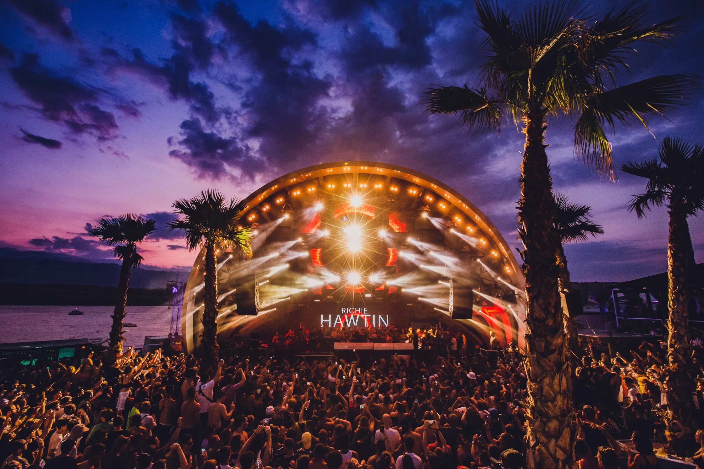 TylerAllix-Papaya-RichieHawtin-12.jpg