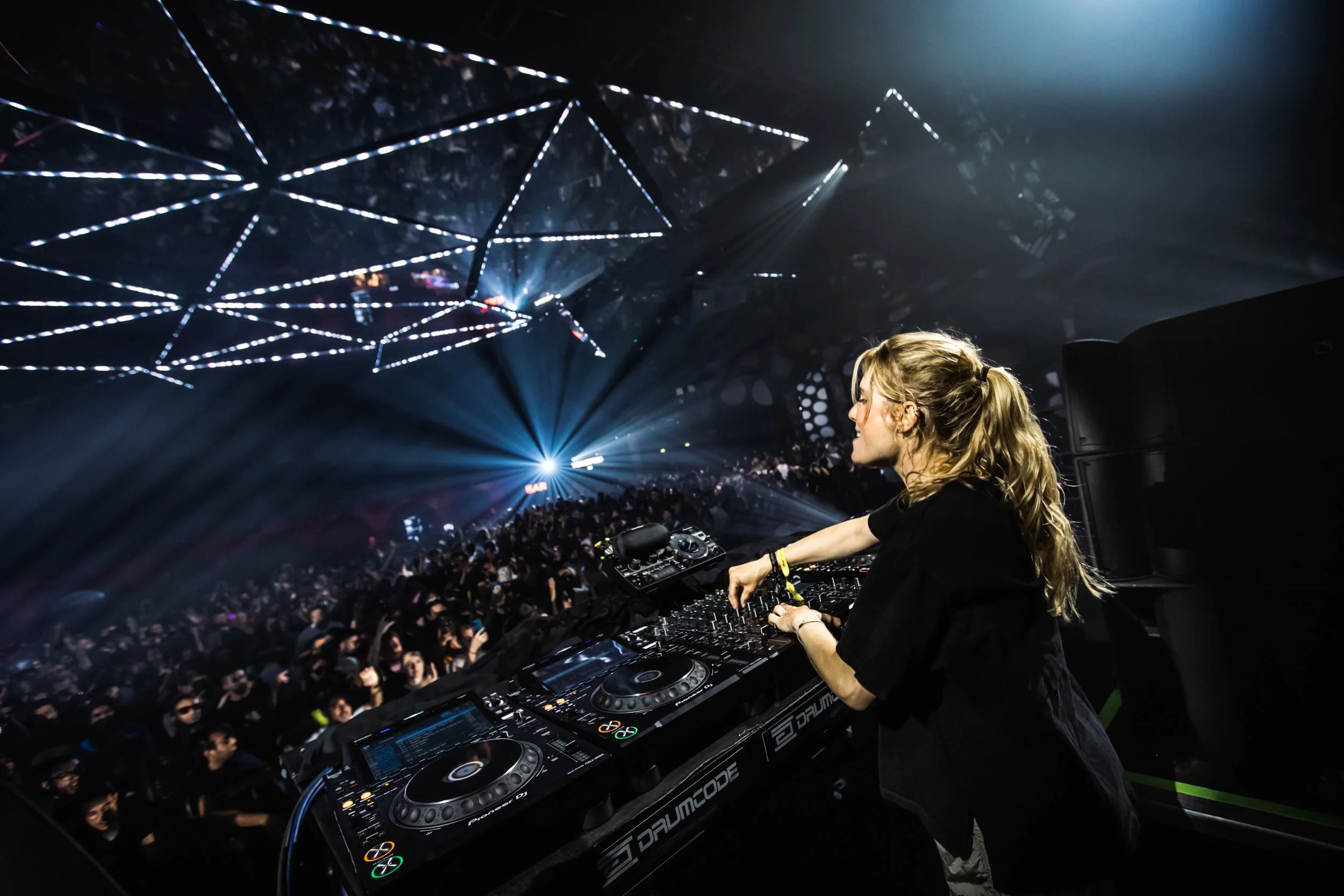 AnnaReusch-Drumcode-PhantomParis-shotbyTylerAllix-23.jpg