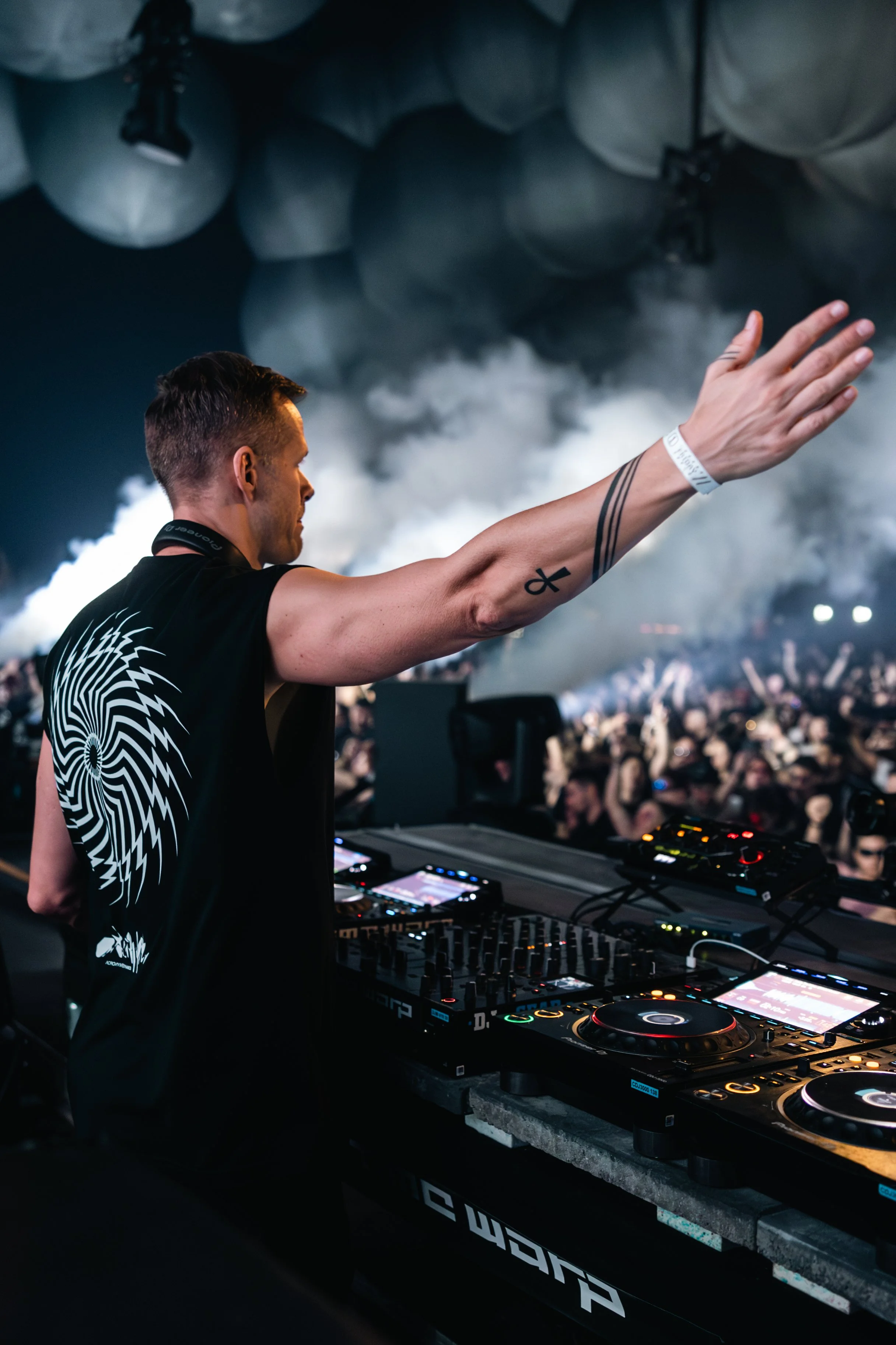 AdamBeyer-TimeWarpDE23-shotbyTylerAllix-37.jpg