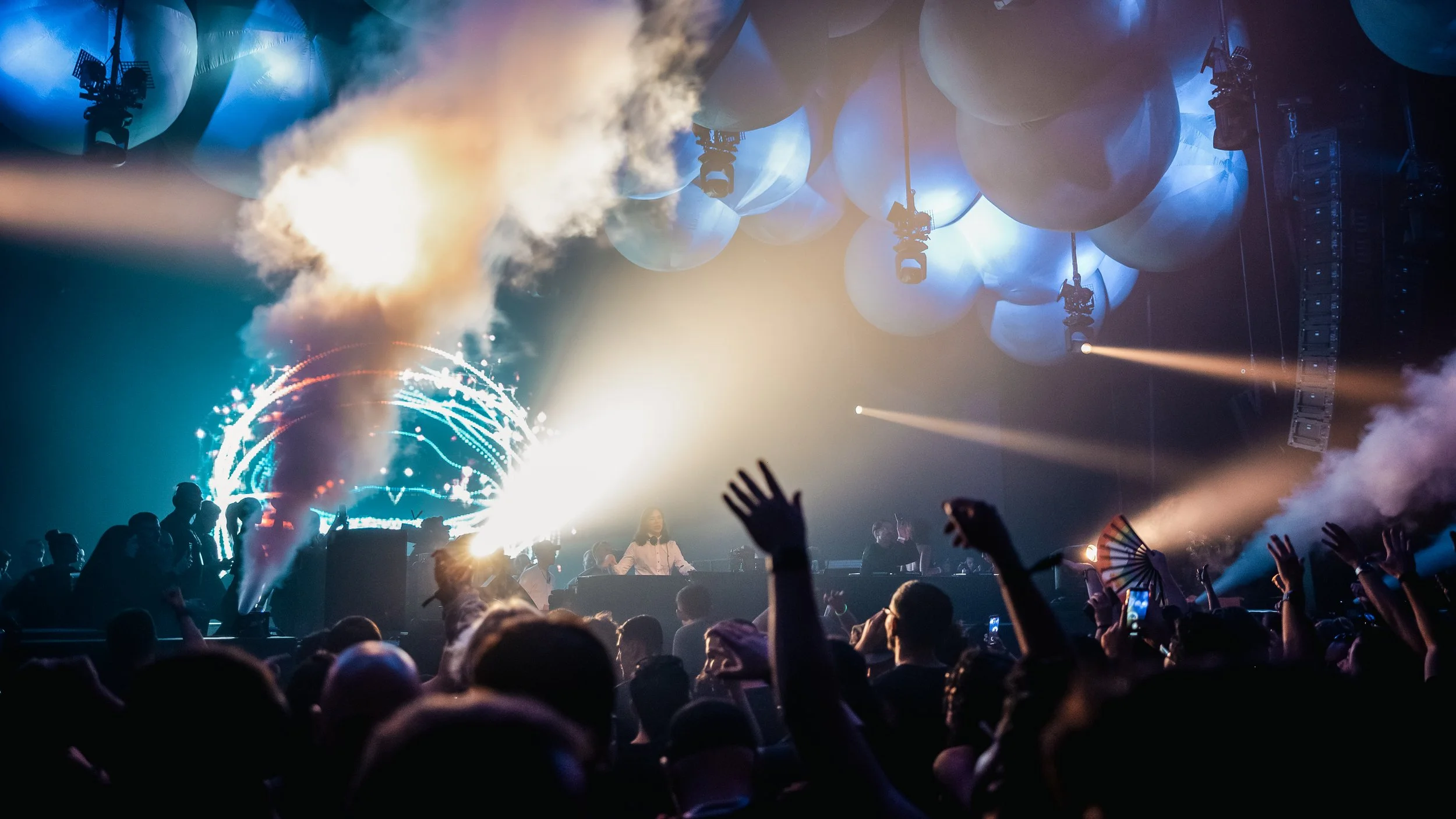 NinaKraviz-TimeWarpDE23-shotbyTylerAllix-13.jpg