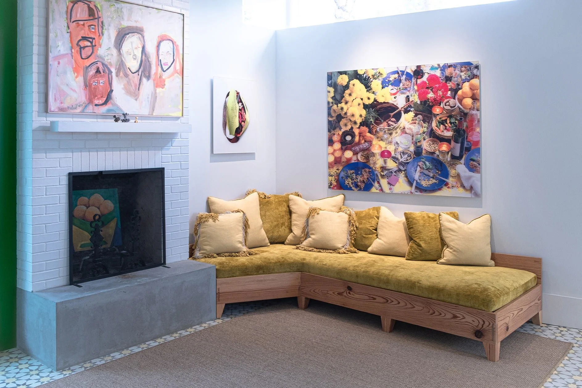 Daybed-resized-min.jpg