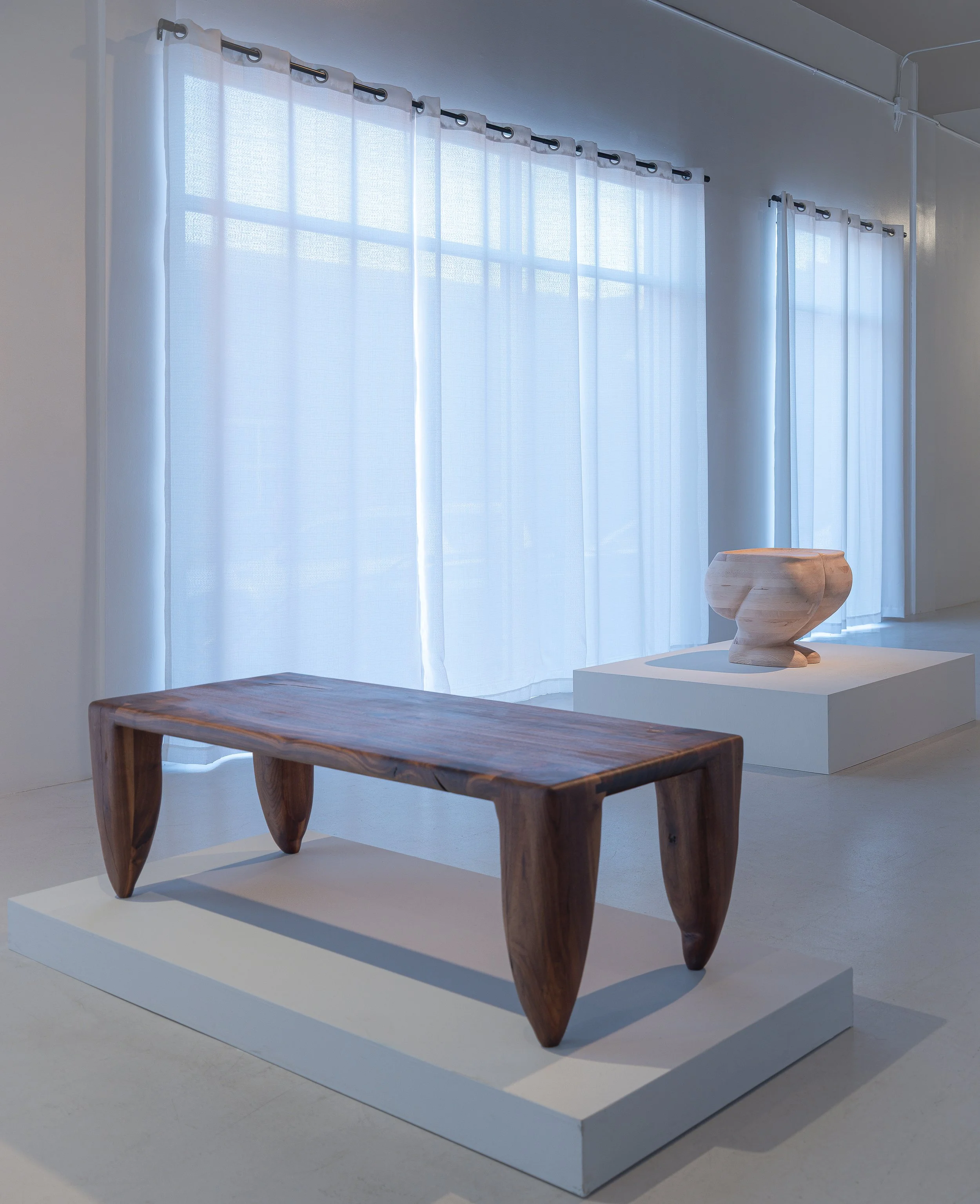 Gallery 02-2.jpg