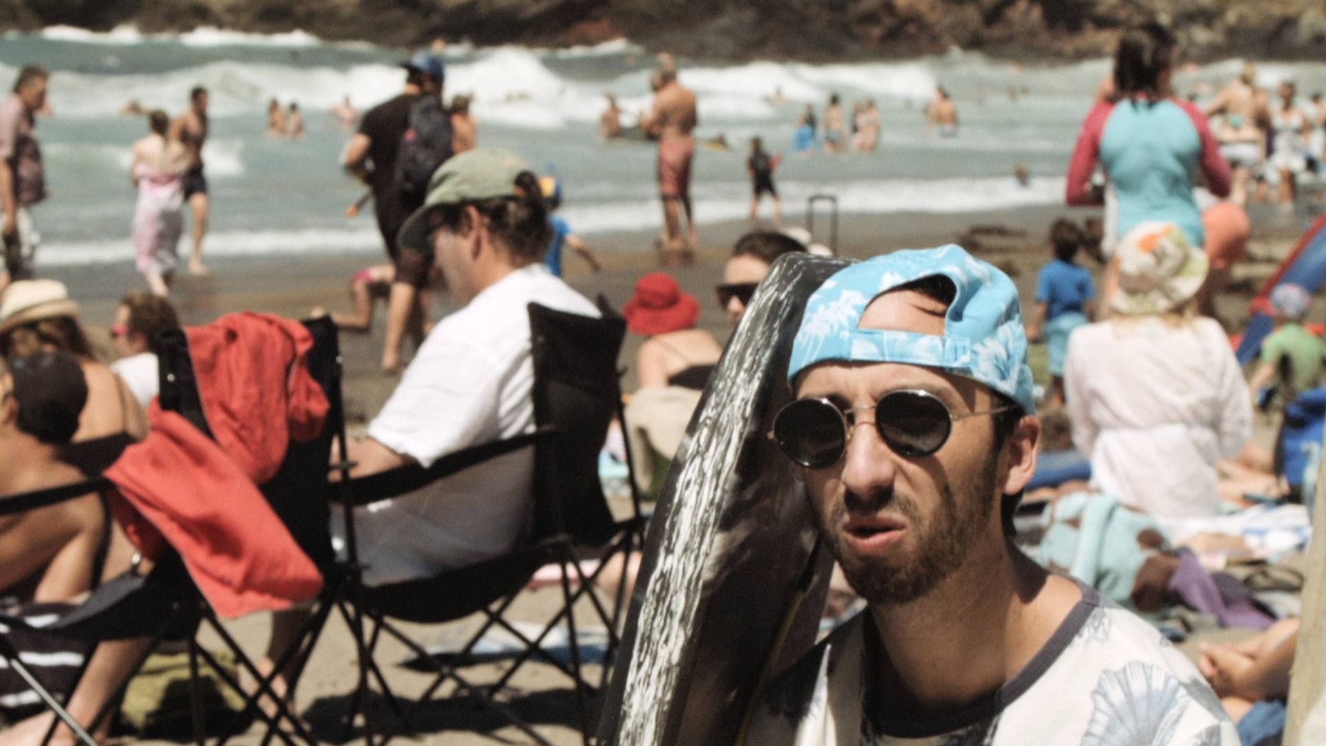 The Wireless / Life's A Beach feat. Hamish Parkinson