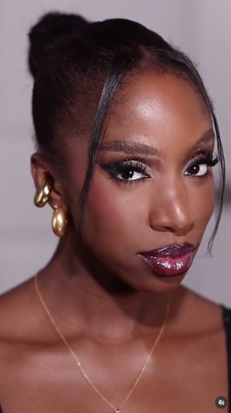 this is your sign to put down your brown lip liner