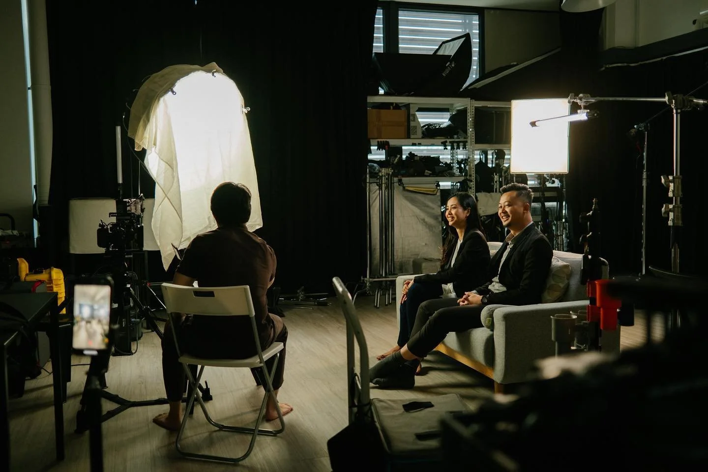 BTS of @agent.ahan &amp; @salysaliefah video, filmed at @fourwalls.studio 🎥