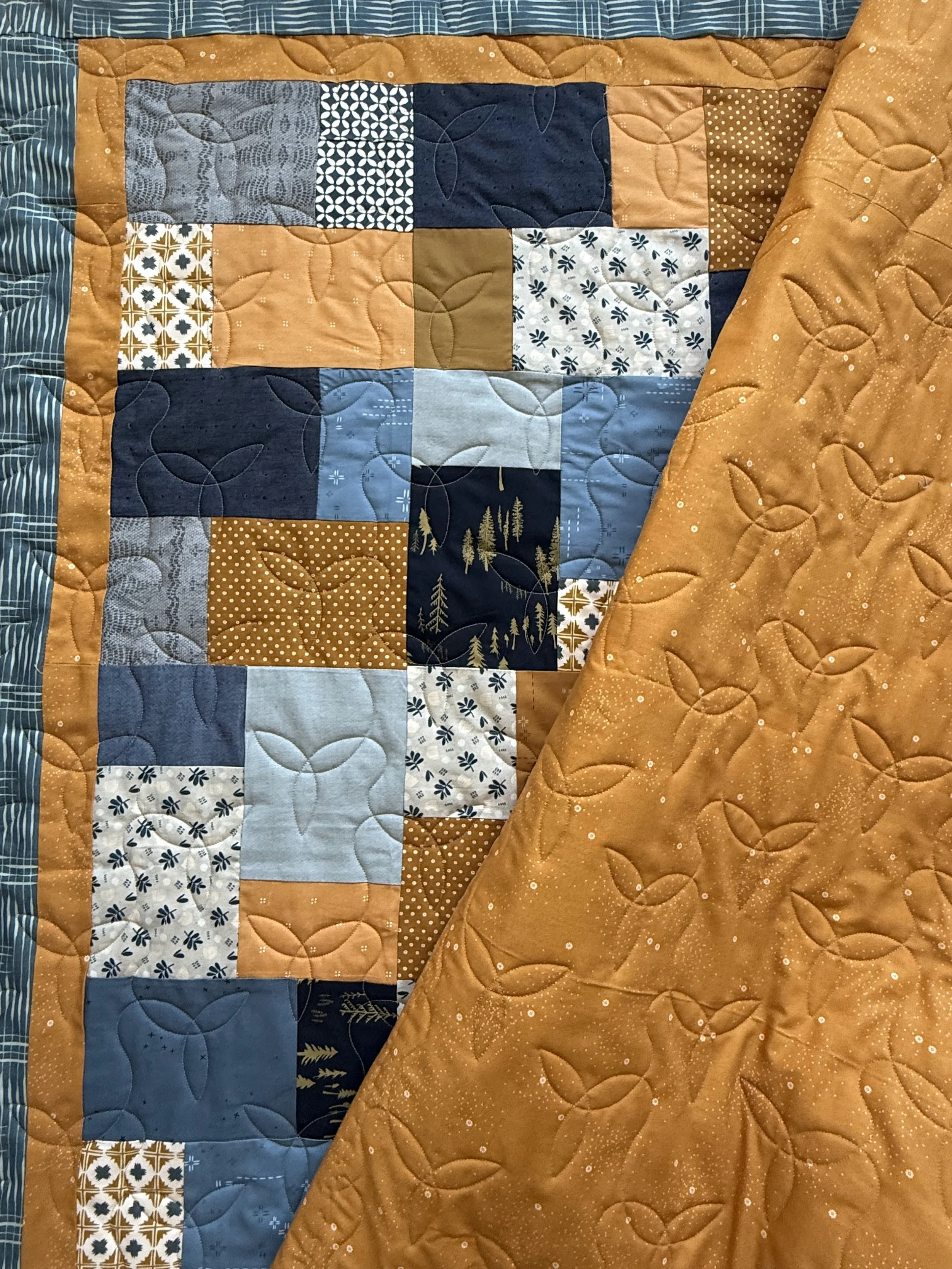 Trillium quilted out 2.jpg