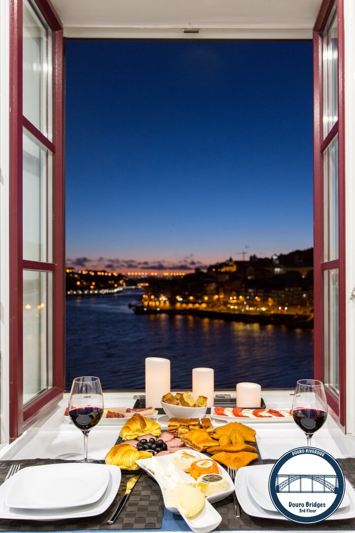 16. Douro Riverside - Douro Bridges (View Late Dinner).jpg
