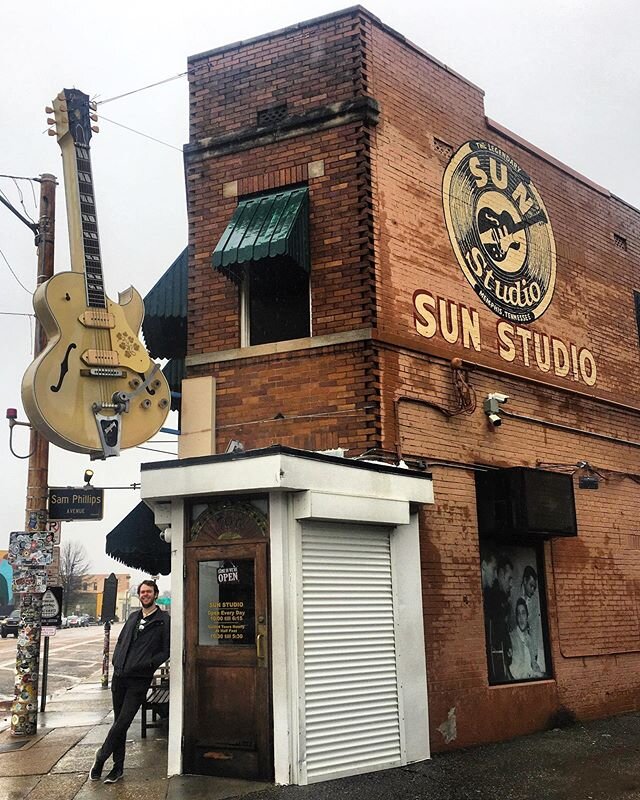 Happy re-opening to this Father Of Rock-n-Roll!!! Golly gee you&rsquo;re good
#milliondollarquartet #samphillips #sunrecords #sunstudio #hellrightbrother
