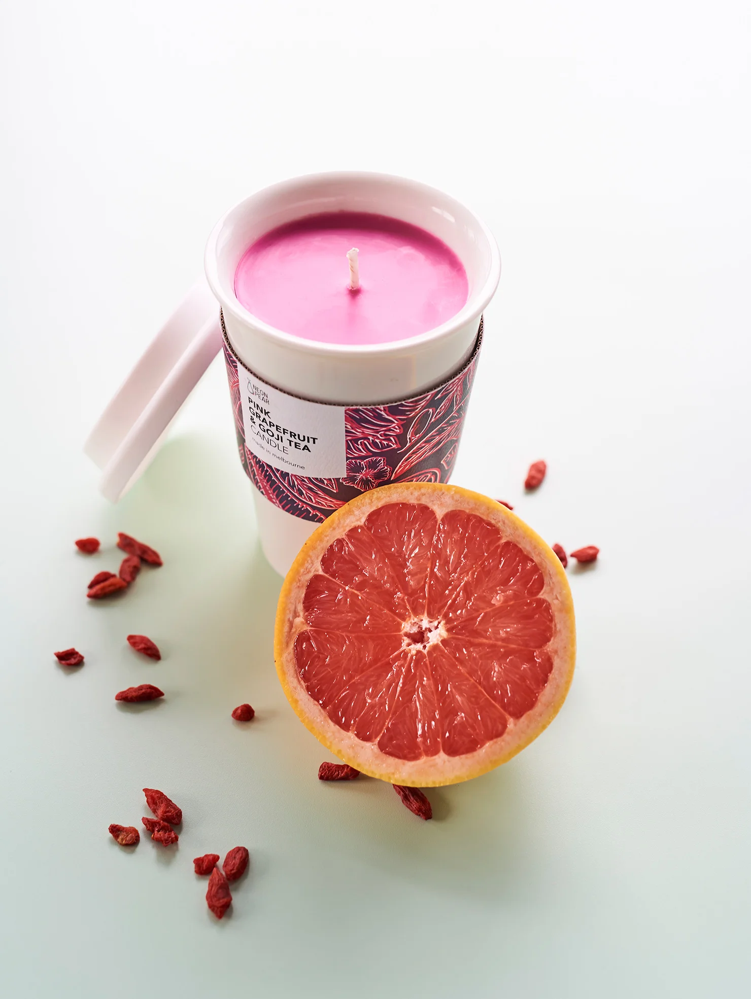 Neon-Pear-Pink-Grapefruit-Goji-Tea-Candle-2016-3.jpg