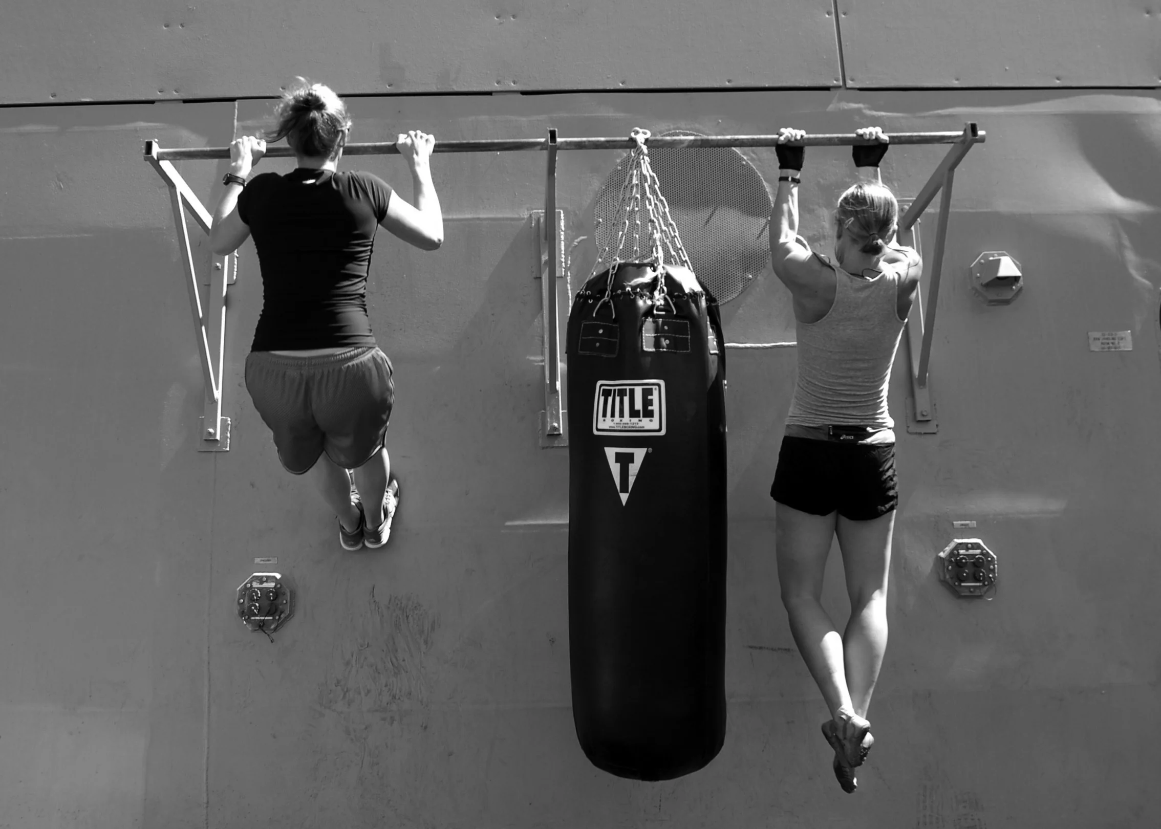 fitness-725881_BW.jpg
