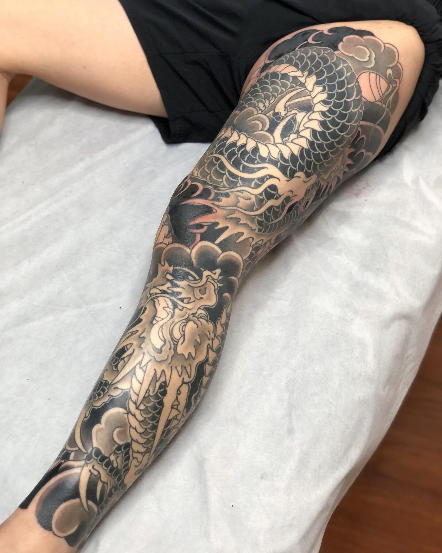 Leg Tattoos for Men 30 Unique Design Ideas in 2023 100 Tattoos