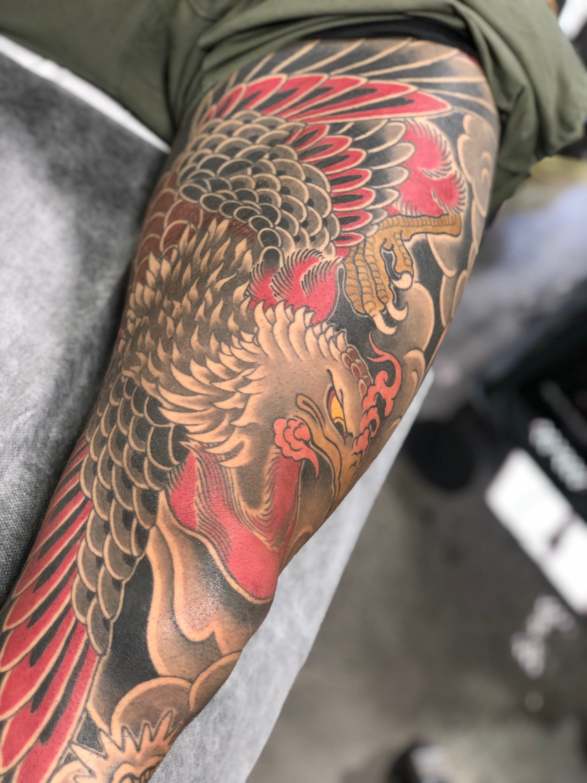  Hygienic &amp; Fully licensed Tattoo Artist Ian Hilz is Located in the Heart of Sydney. Traditional Tattoo from a Private Studio in Woolloomooloo, Ian Specialises in Elegant Large scale Japanese style Tattoos, Traditional &amp; Modern that complimen