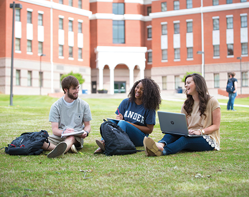 MKT-Centennial-students-SP16-LMB_7175.png