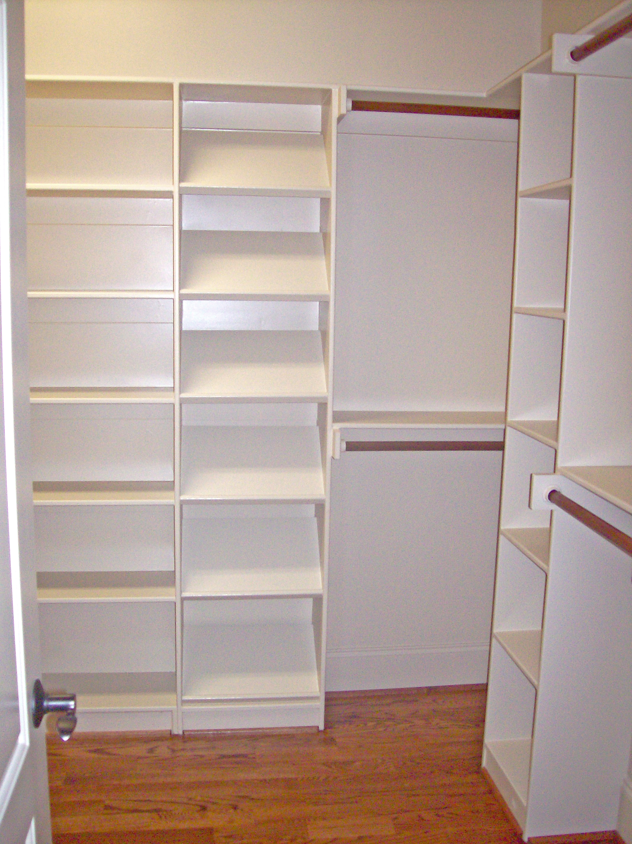 Walk In Closet Design Ideas