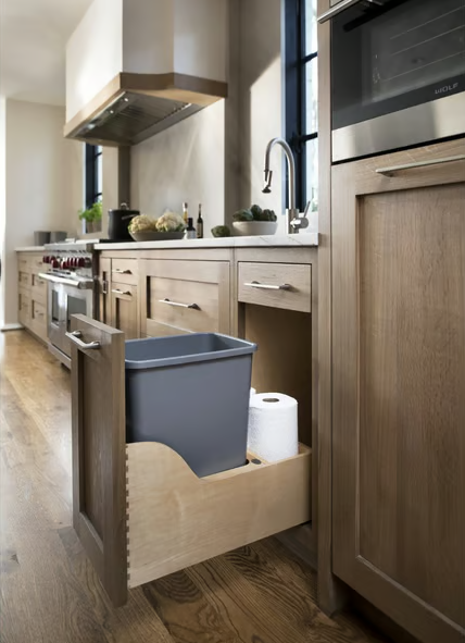 Single Trash Can Pullout