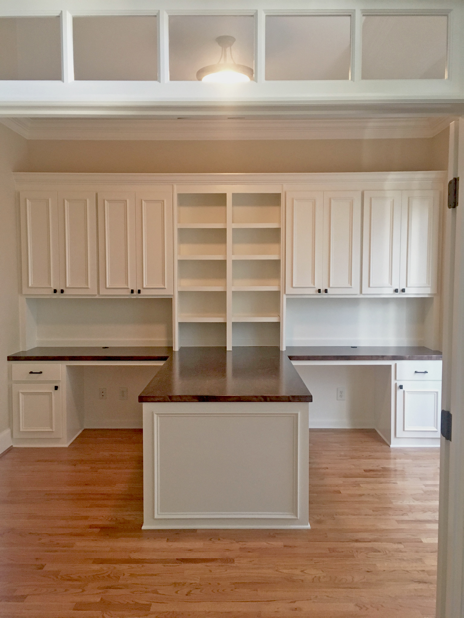 Custom Home Office Built In Desks Woodmaster Custom Cabinets