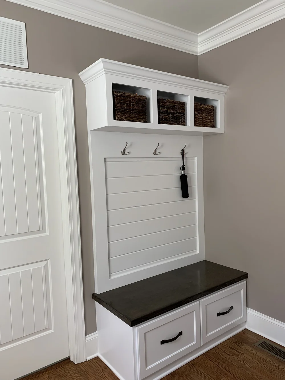 bench cabinet with drawers on Custom Mudrooms Mud Benches Woodmaster Custom Cabinets