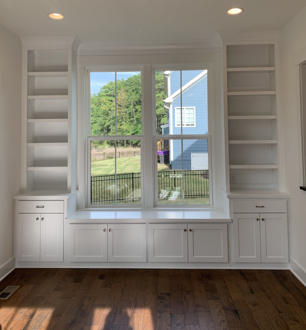 Window Seats & Banquettes — Woodmaster Custom Cabinets