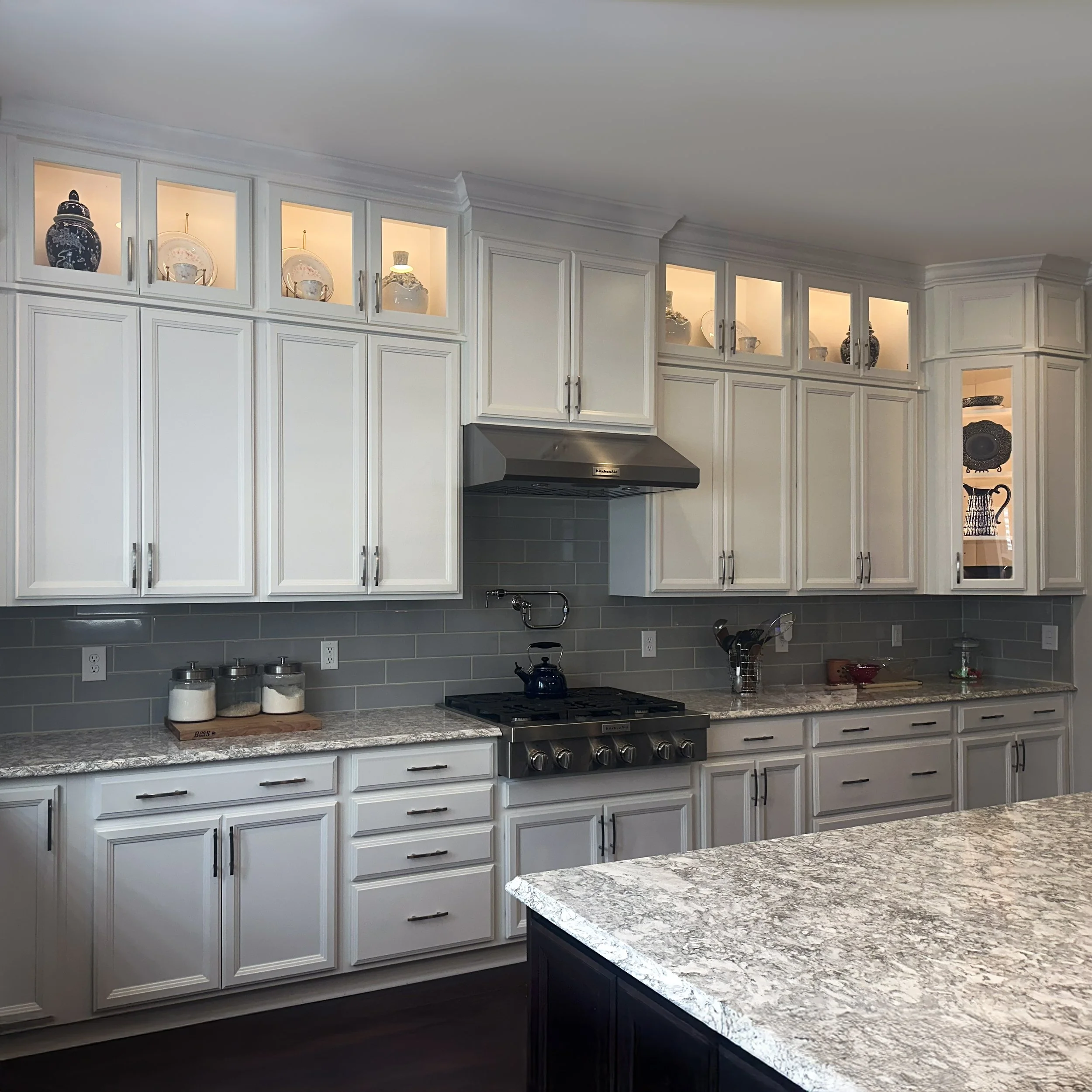 Glass Double Stack Kitchen Cabinets