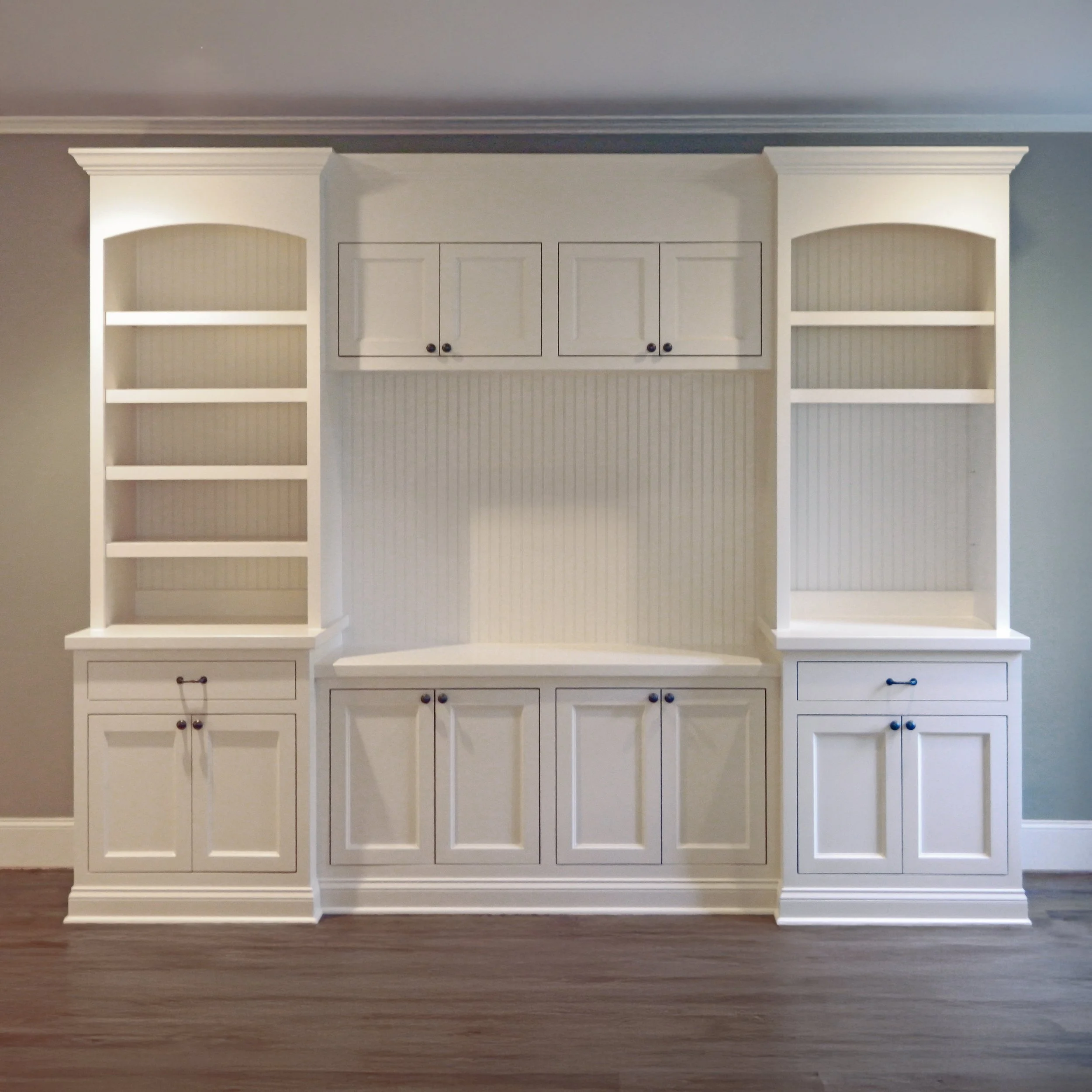 Custom Cabinet Built-in, Symmetrical Style