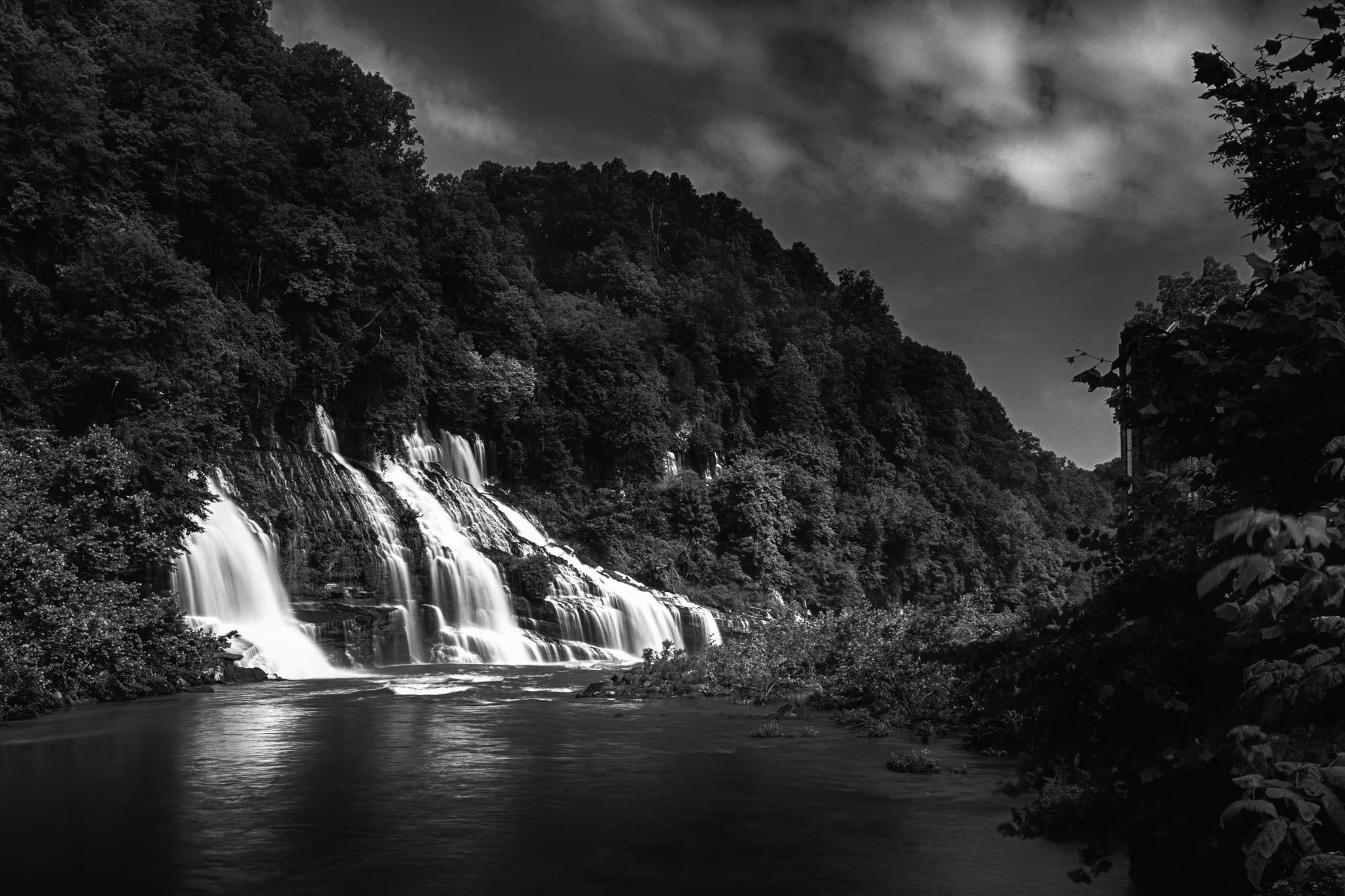IMG_3687_HDR-BW.jpg