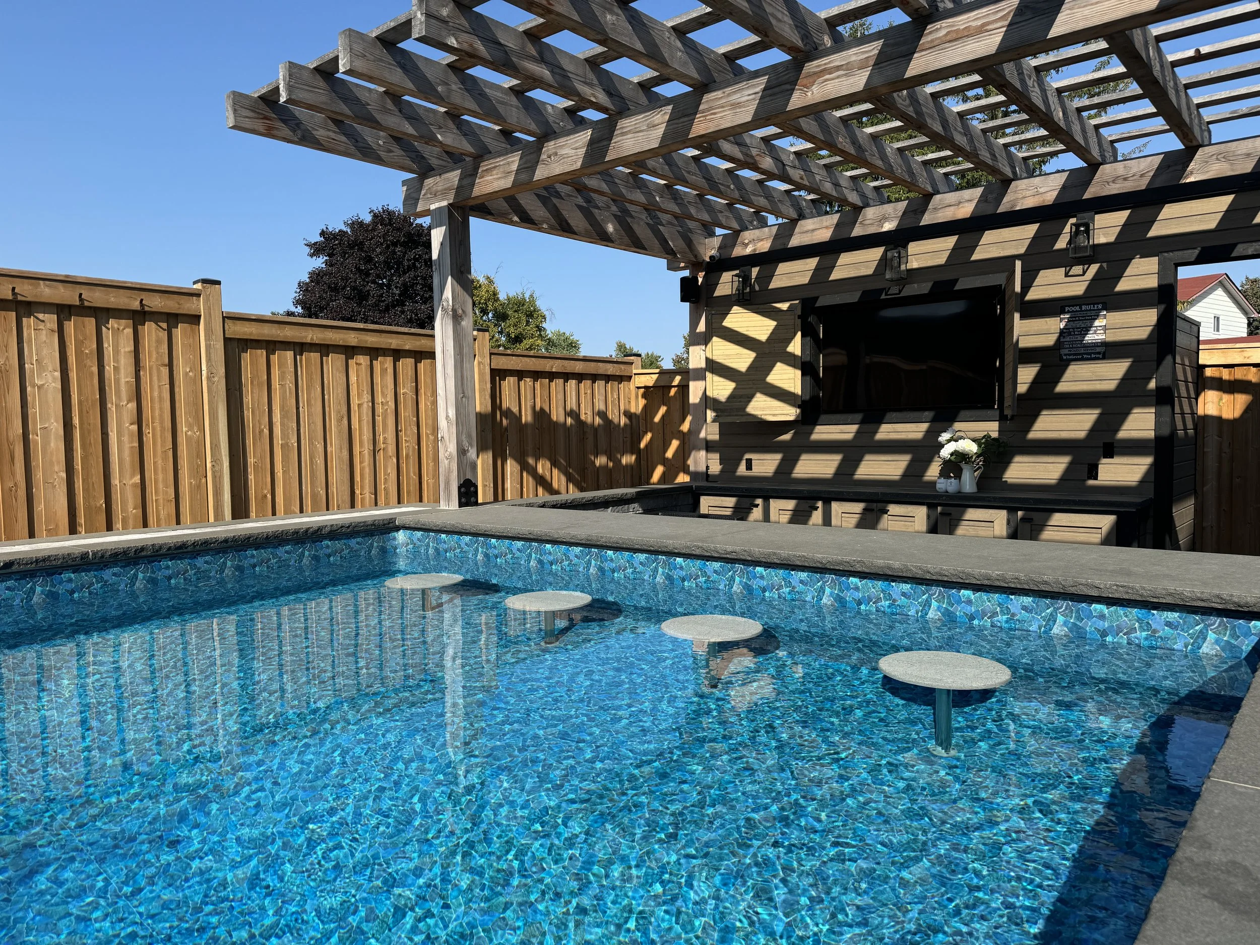 Beachglass — 940 Cecylia-05.JPG