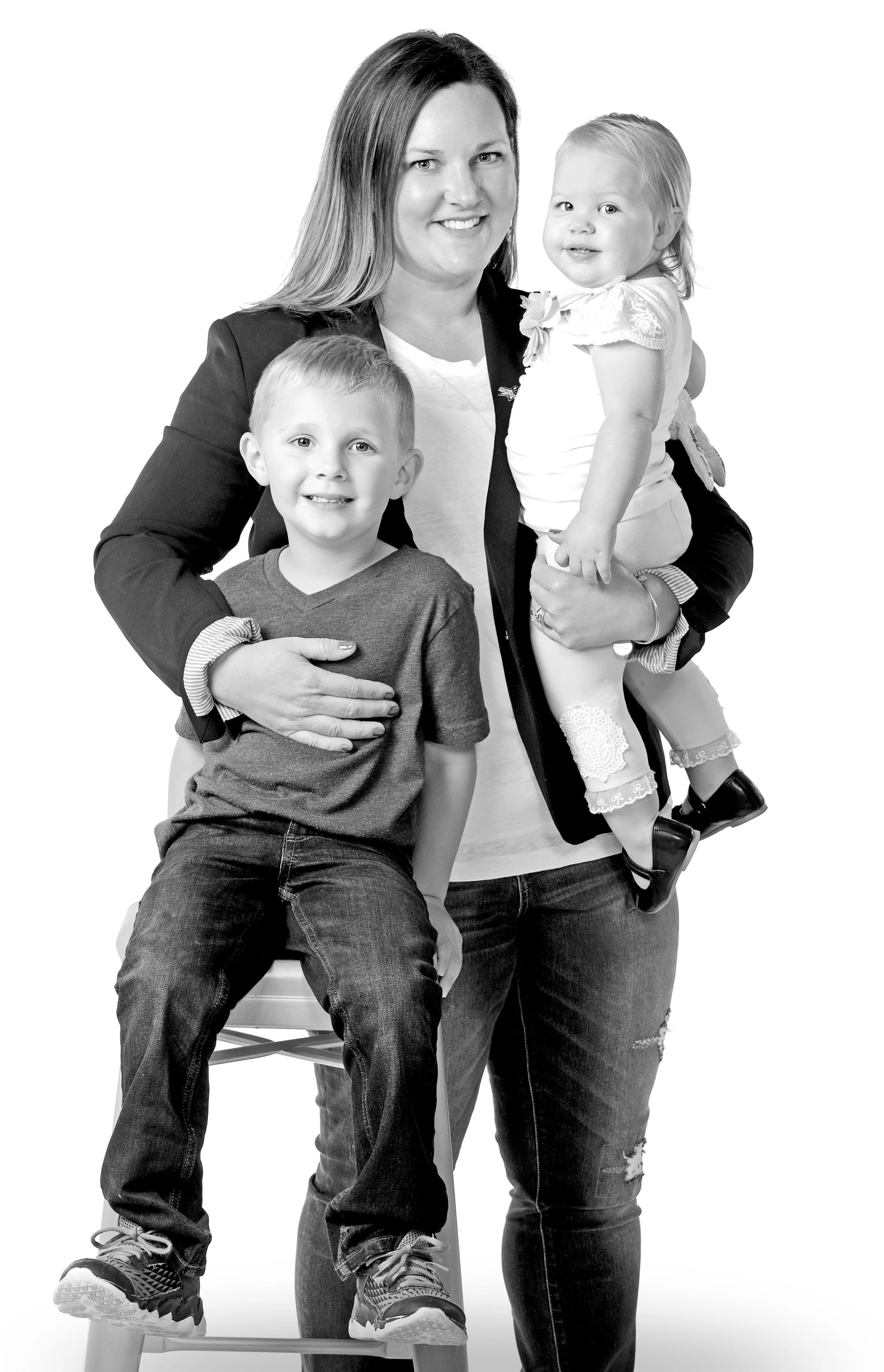 Andie with her children