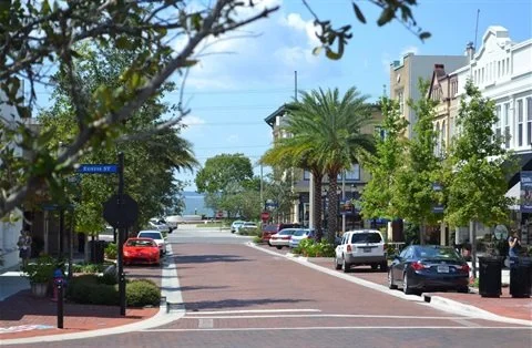 downtown-eustis.jpg