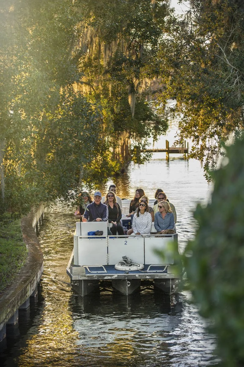boat-tour-and-canal-1.jpg