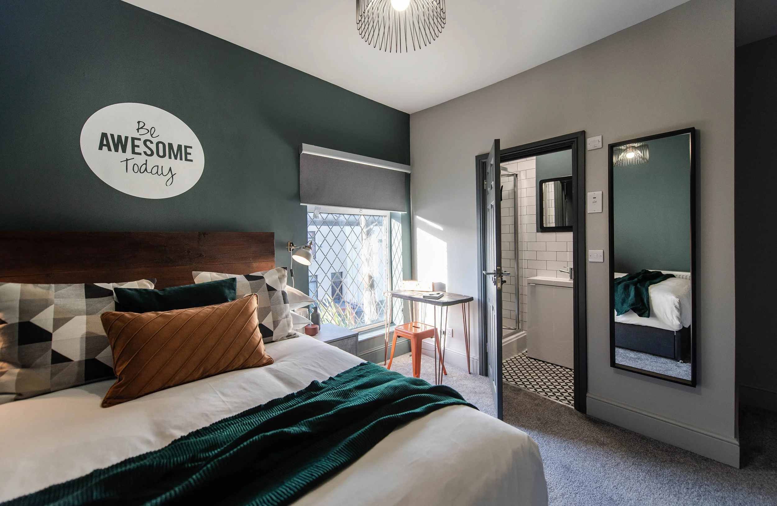 Professional HMO Double En Suite Bedroom