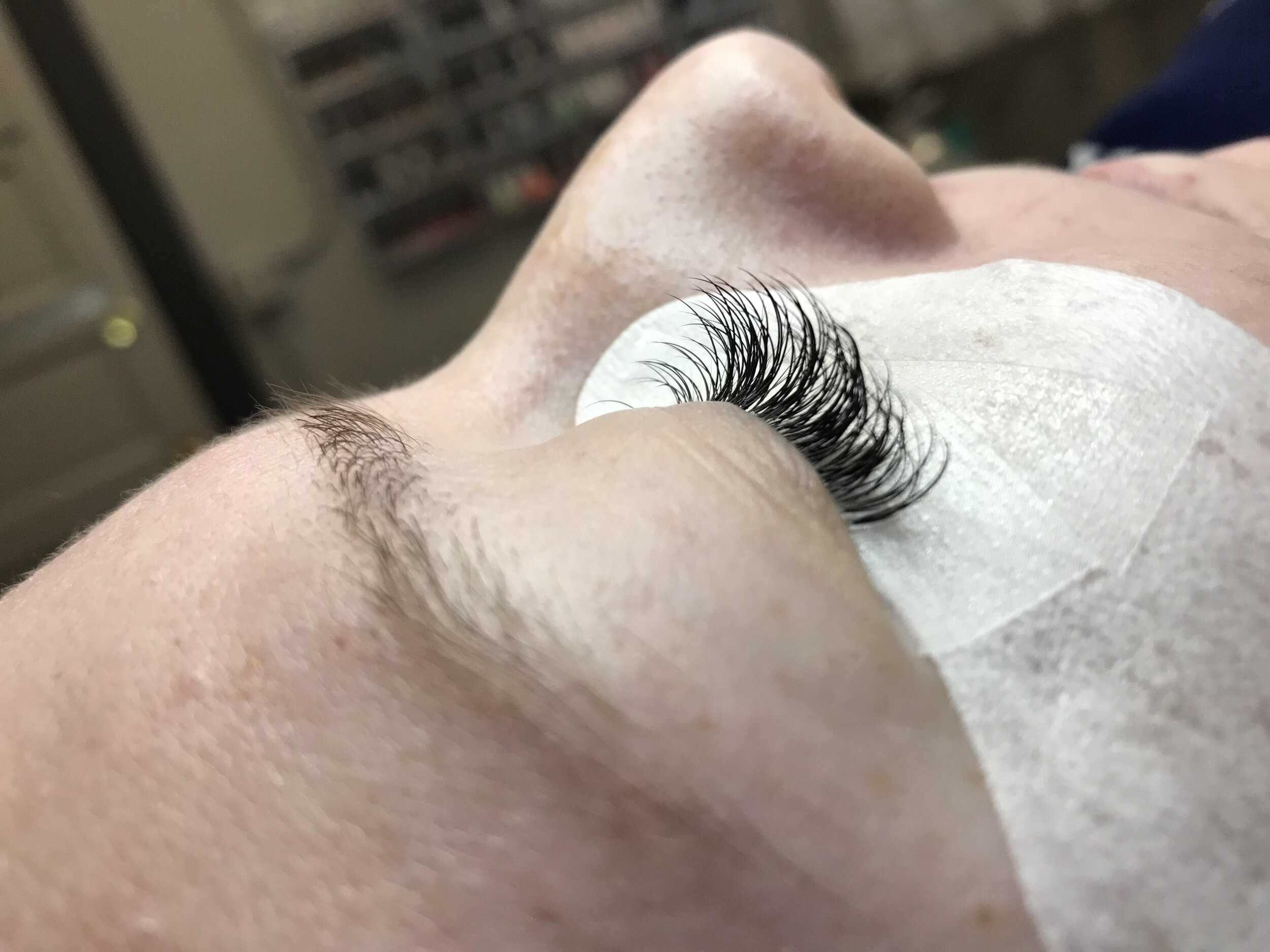 lash1.jpg