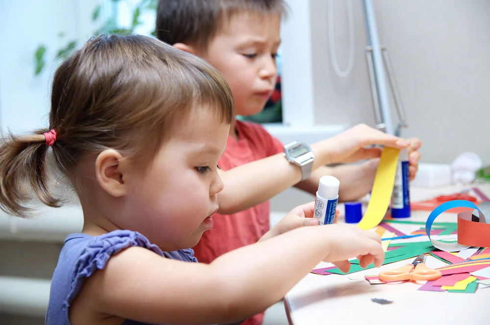 Kids of all ages love to create their own unique art projects, but the cost of specialty supplies can add up quickly. Keep children entertained without breaking the bank with these art project ideas made using recycled materials. Happy crafting! • - Cardboard tube marble run • This fun project is equal parts sculpture and science! Collect empty cardboard tubes from paper towels, toilet paper, wrapping paper, and more. Color, paint, cut, tape, and assemble the tubes into an infinite number of patterns and configurations with the goal of getting a marble safely from the top to the bottom. Using painters tape instead of glue or other adhesives allows the marble run to be taken apart and rebuilt as much as your imagination allows. • - Soup can bowling • Repurpose tin cans into a DIY bowling set! Simply strip cans of their labels before painting with a variety of colorful patterns. Toilet paper tubes or plastic bottles can also be used in place of tin cans. When the pins are dry, set them up and have a ball bowling them over again and again! • - Rolled paper beads • Old catalogs, newspapers, and even school book order forms can be used to create beautiful and unique beads for necklaces, bracelets, and more. Cut the paper into long, thin triangles; roll the triangles starting with the thick base around a dowel rod, knitting needle, or chopstick, making sure to secure the end at the point of the triangle with glue. After drying, string your beads together to create a one-of-a-kind piece of jewelry! • - Egg carton treasure box • Repurpose old egg cartons into treasure boxes that young children are sure to love. Paint, markers, colorful scrapbook paper, washi tape, and more can all be used to create a unique treasure box of your child. Whether they are storing hair accessories, jewelry, rock collections, or pirate treasure, there is no limit to how creative your child can be. • - Pool noodle stamps • After a long summer of use, don’t trash your pool noodles! Instead, cut them up to create a set of unique stamps. Pool noodle stamps can be easily washed and stored after each use; repurpose them a second time by using the stamps to create a memory or spelling stacking game.