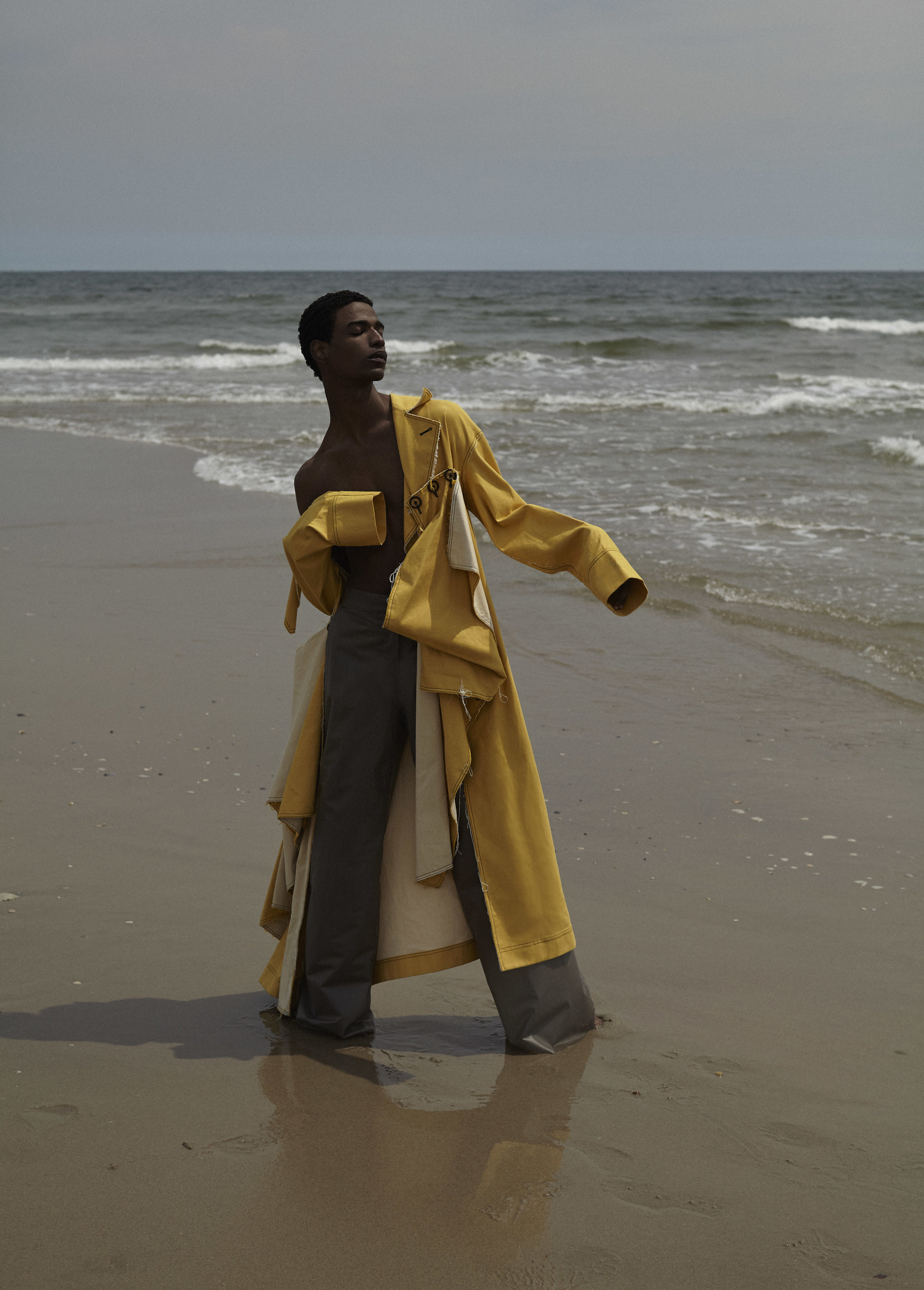 Coat Claudia Li Trousers Salvatore Ferragamo