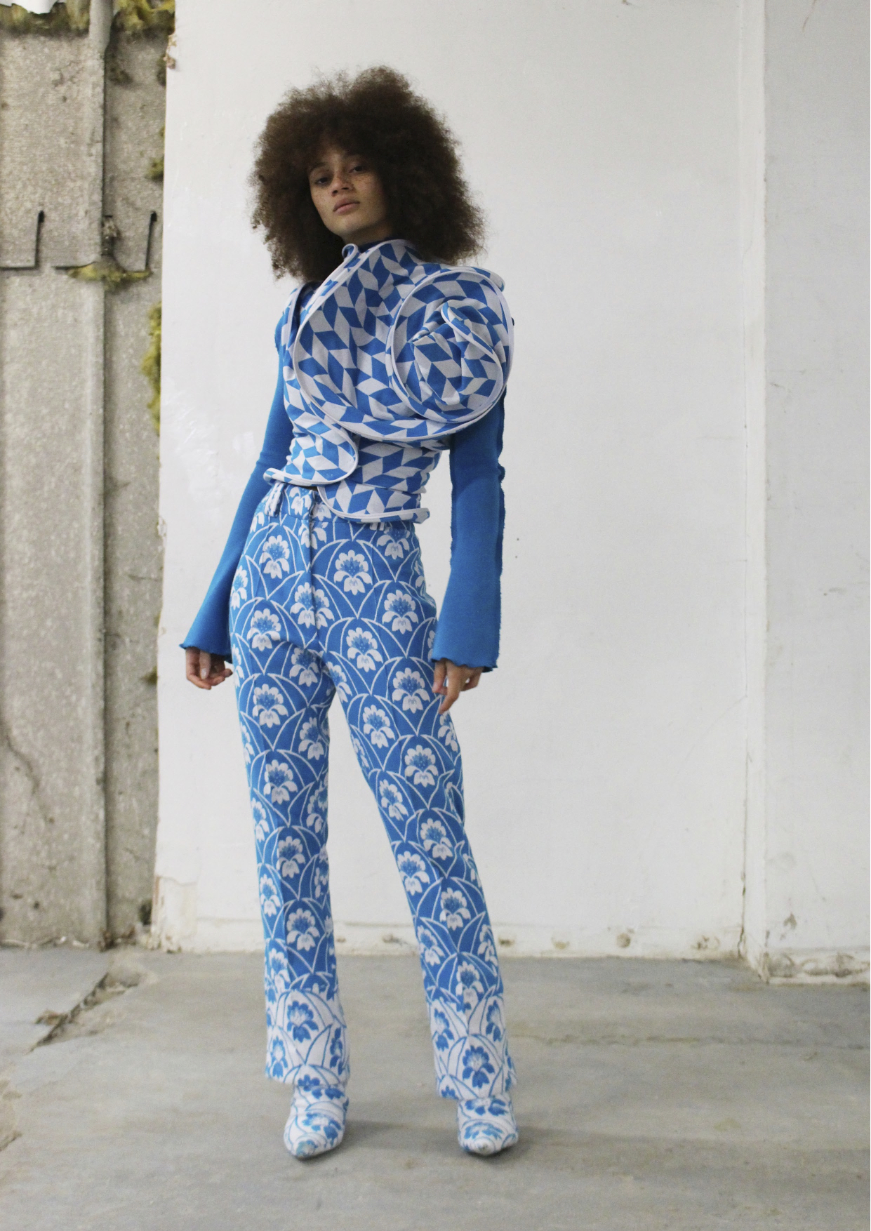 Photograph courtesy of Richard Malone. Look 7 from Malone’s AW17 collection Find out more on www.richard-malone.com