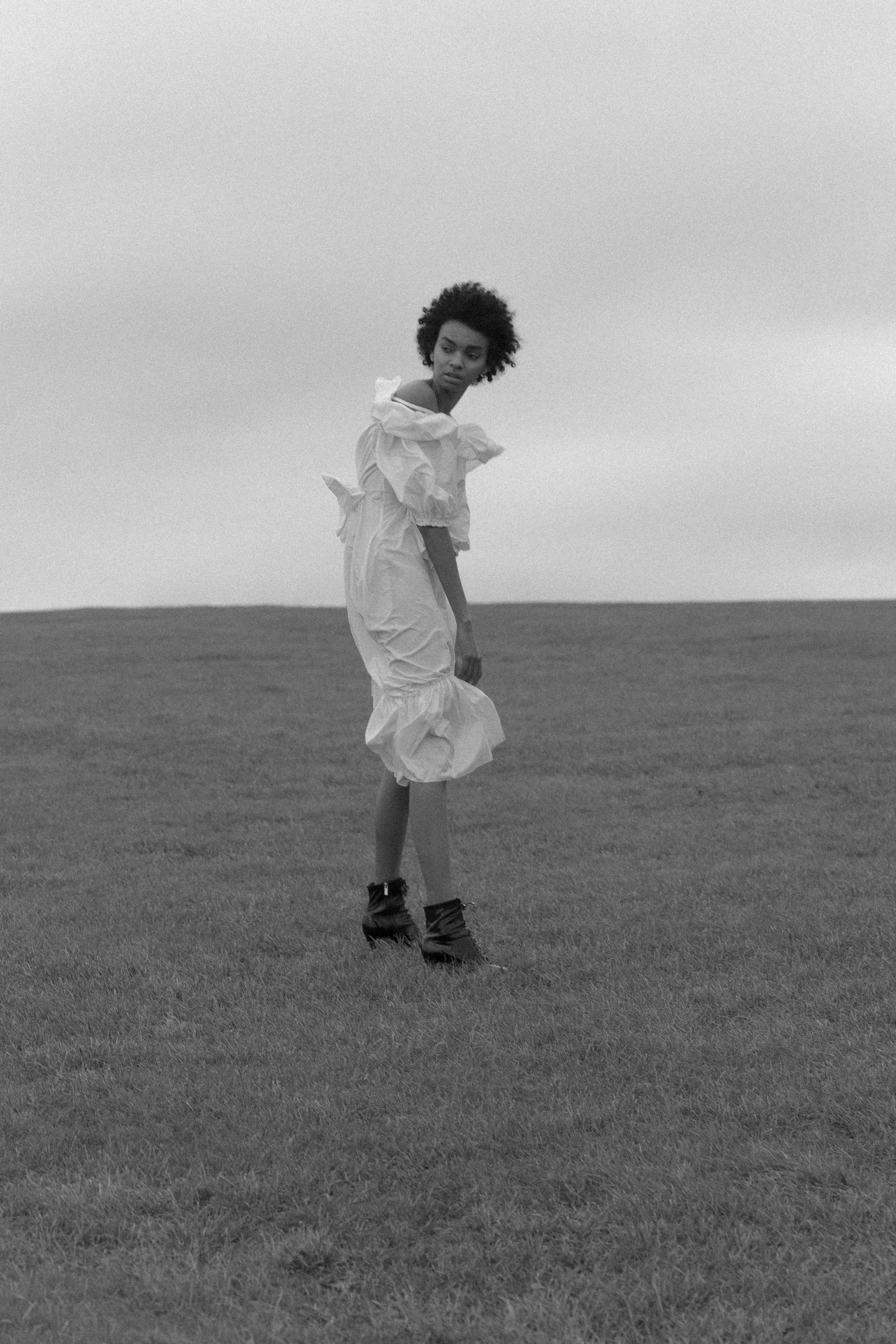 Dress SIMONE ROCHA Boots JIMMY CHOO