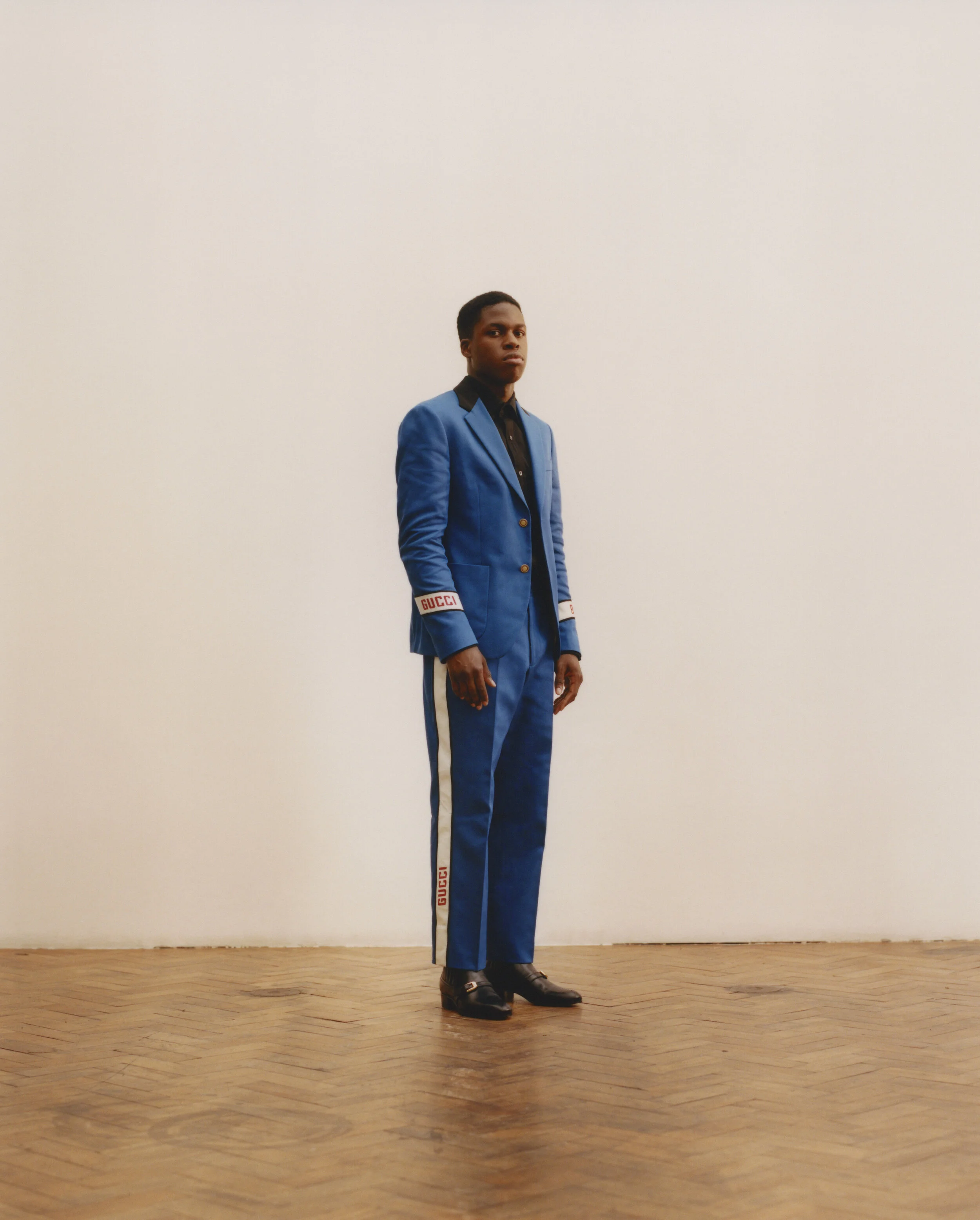 Suit and Shoes GUCCI Shirt TOM FORD
