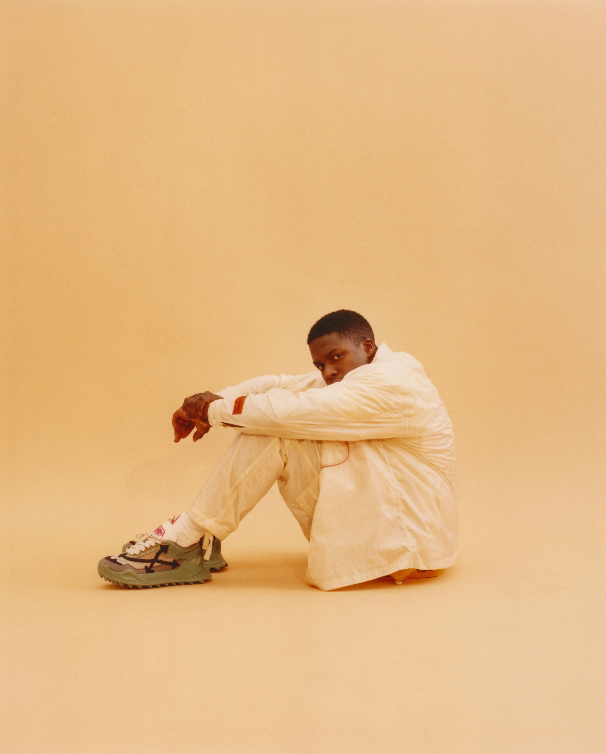 Top and Trousers HERON PRESTON Shirt and Shoes OFF-WHITE
