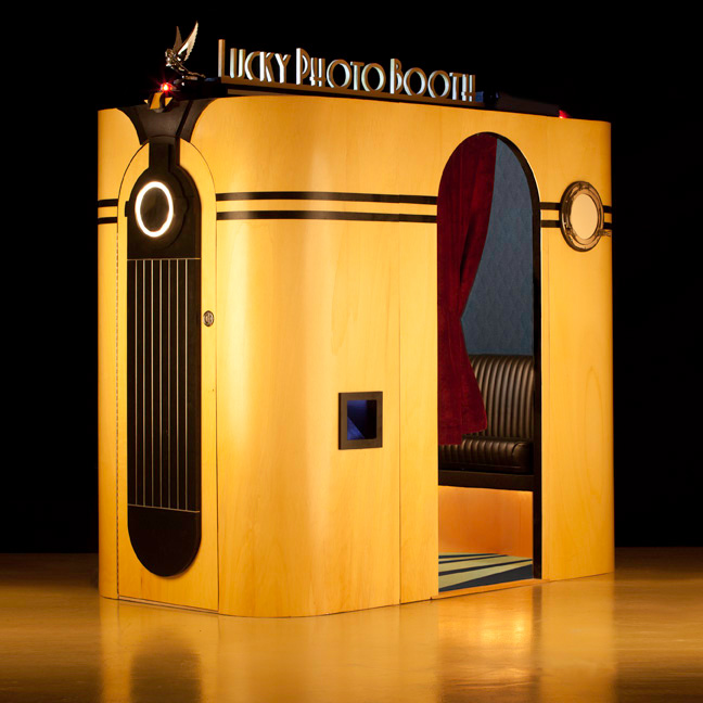 Social Booth Rental