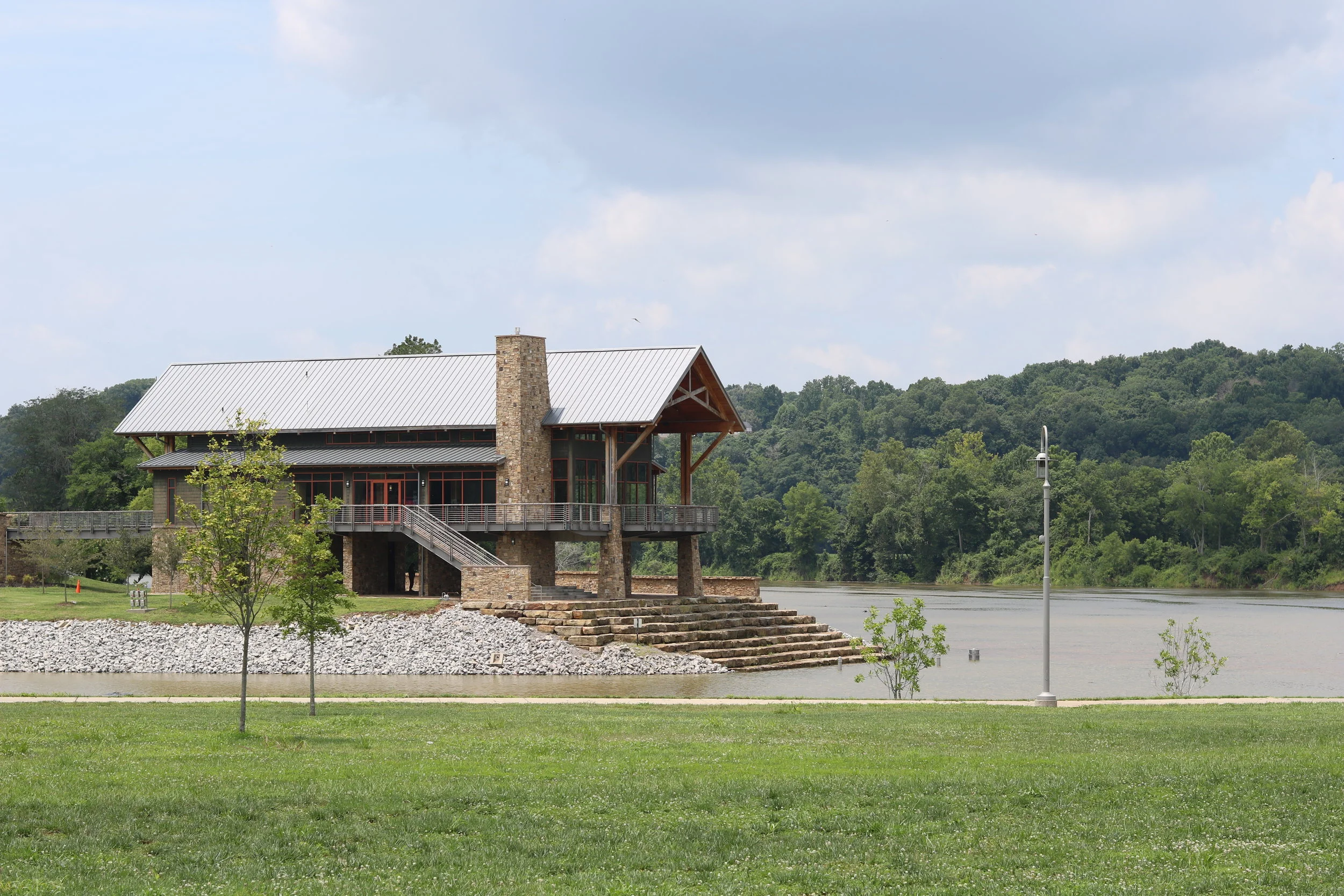 House Overlooking the River