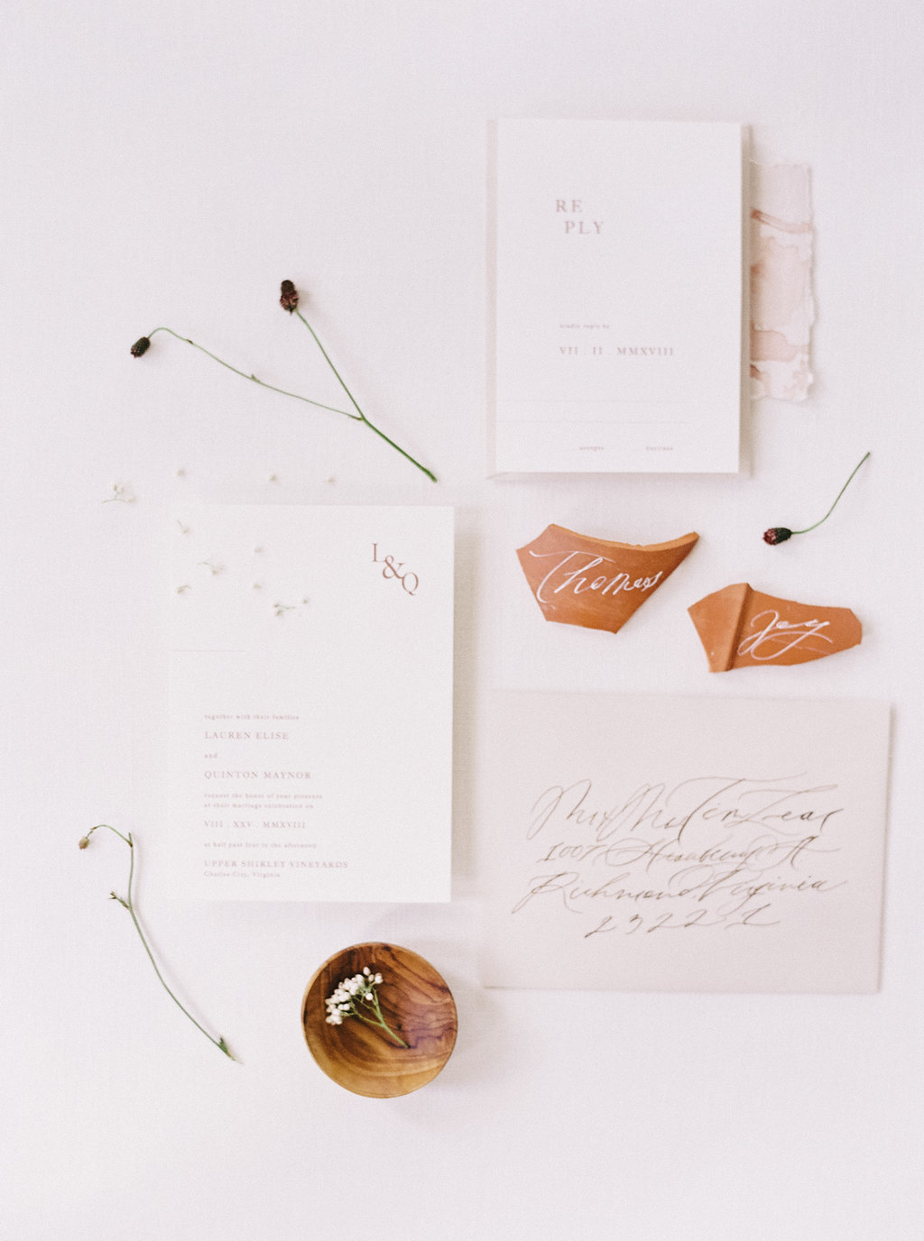 NikkiSanterre_DestinationFilmWeddingPhotographer_Modern&MinimalBridalInspiration_UpperShirleyVineyard-9.jpg