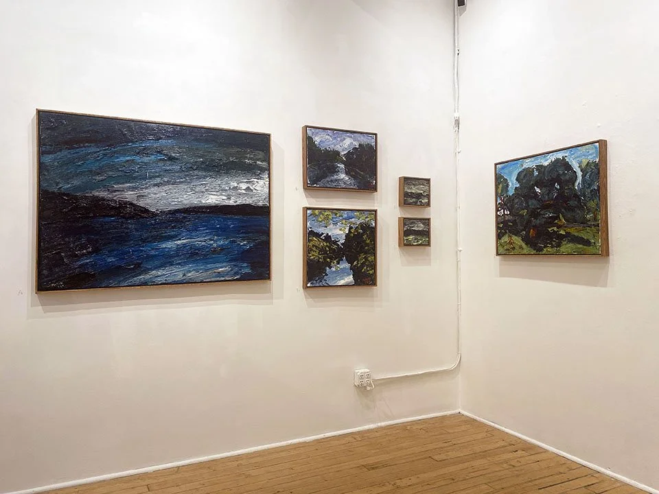 WEB_Gallery Install 3.jpg