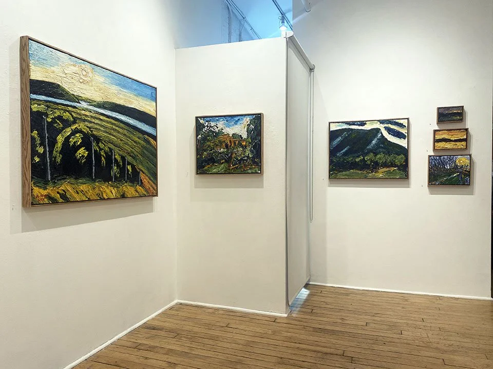 WEB_Gallery Install 5.jpg