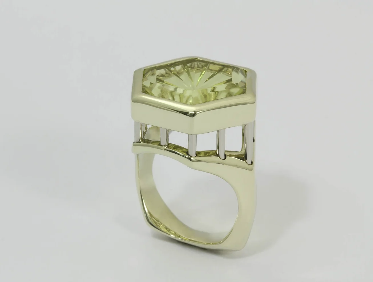 Green Gold Lemon Quartz Ring