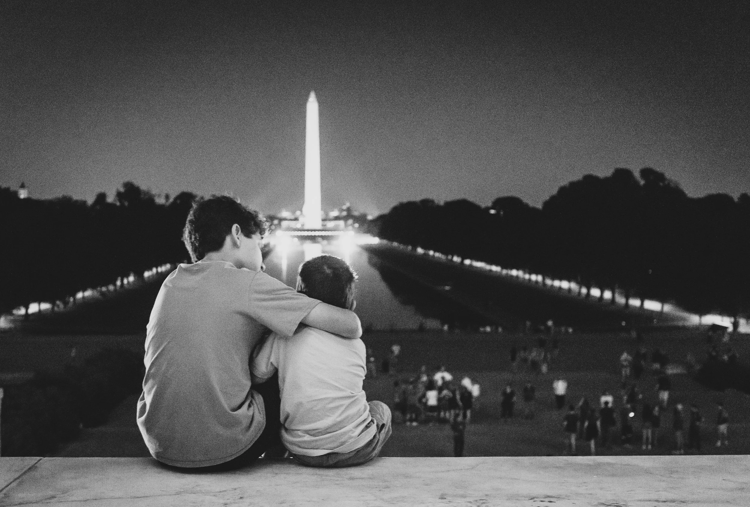 noah and jacob looking toward washington monument.jpg