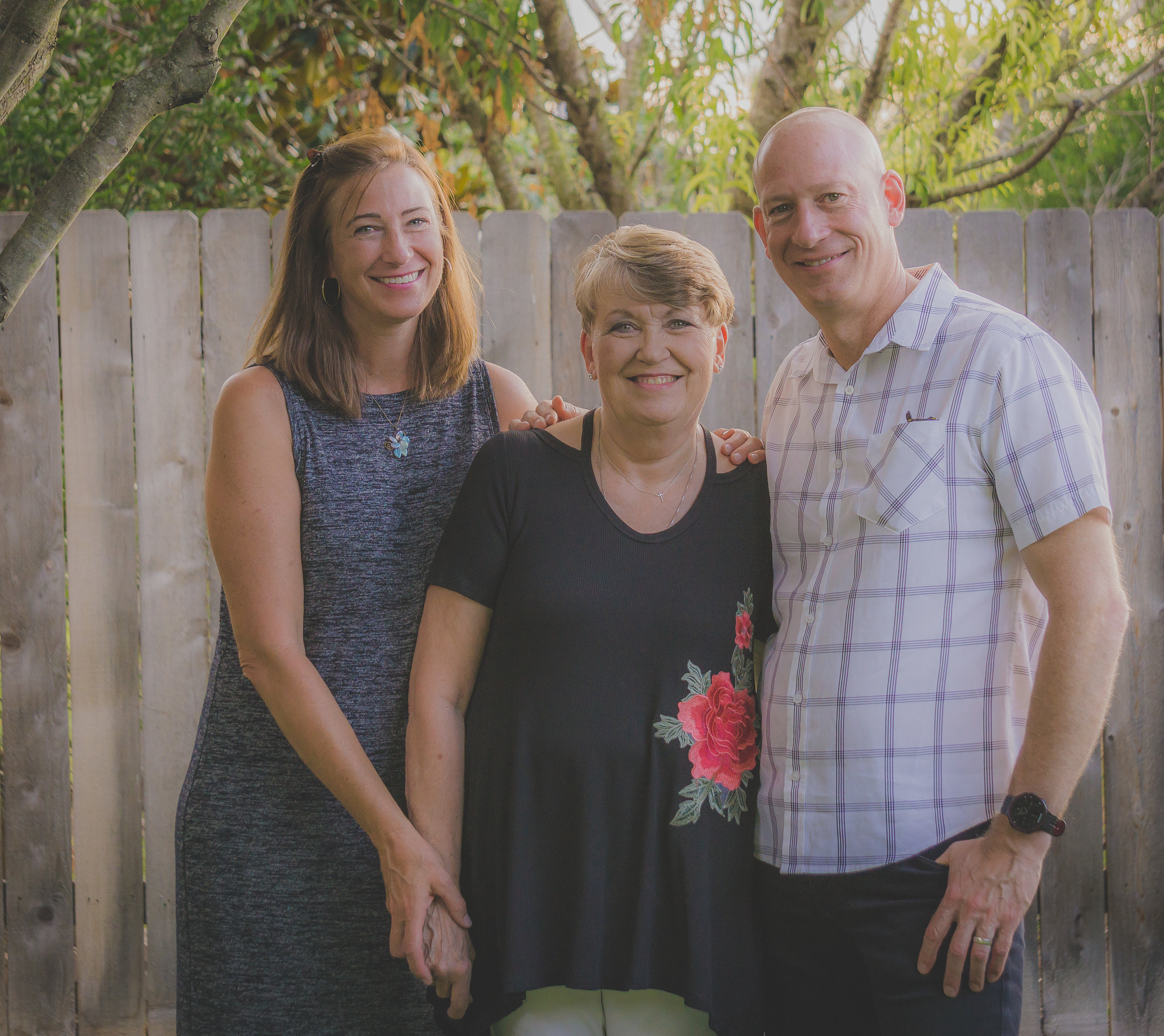 linda and siblings.jpg