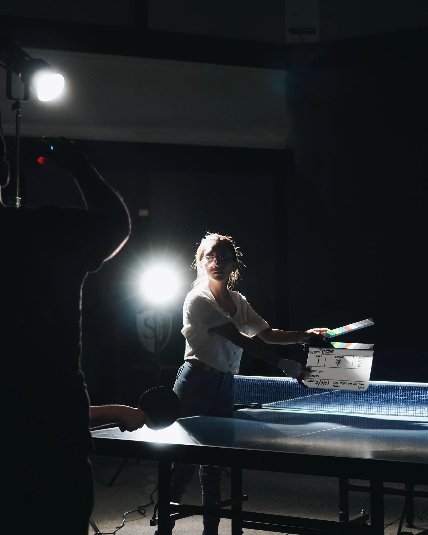 Detr&aacute;s de cada contenido, hay un equipo. 🎬

#BehindTheScenes #Pasaporte #PasaporteStudio #VideoContent #InRespectWeTrust