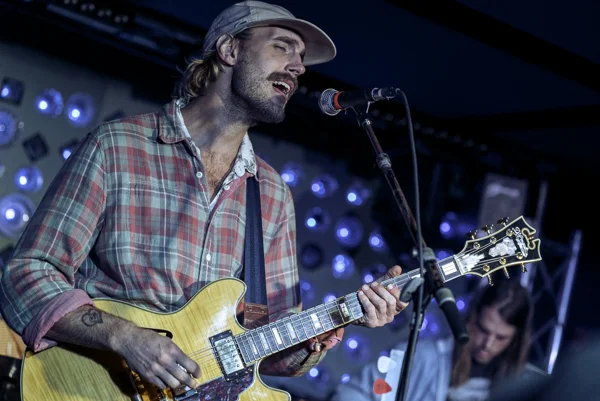 Rayland Baxter-52-1.jpg