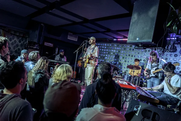 Rayland Baxter-65-1.jpg