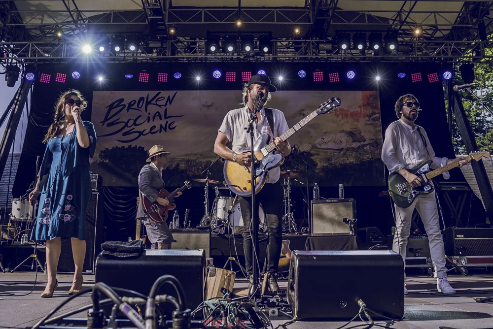 Broken Social Scene2.jpg