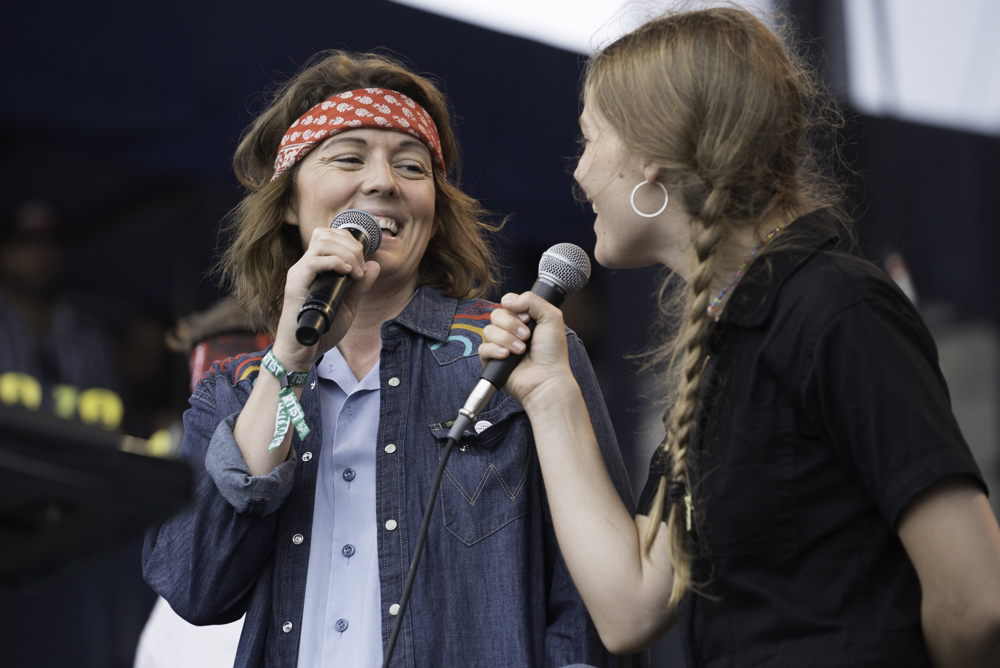 17.2 Brandi Carlile and Maggie Rogers.jpg